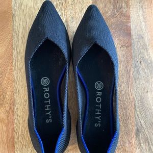 Black Rothys size 8
